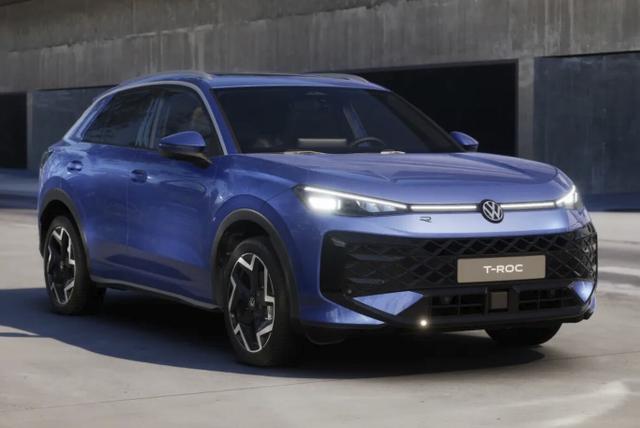 Volkswagen T-Roc R-Line IQ.Matrix Pano AHK EasyO ParkAss+ 