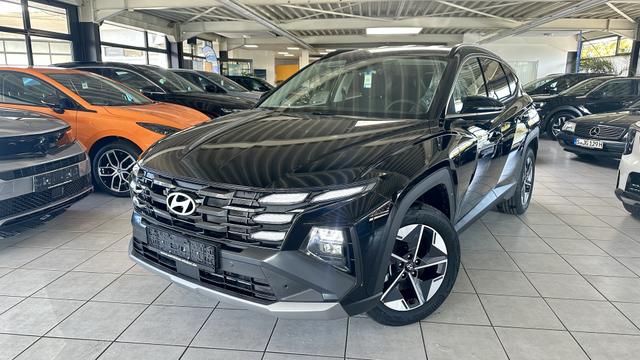 Hyundai TUCSON - NAVI+SHZ+RFK+EPH VO/HI