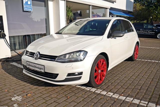 Volkswagen Golf VII 1.2 TSI Standheizung Kamera Navi 