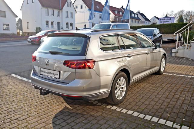 Volkswagen Passat Variant 2.0 TDI Business AHK Matrix Assistenzpaket 