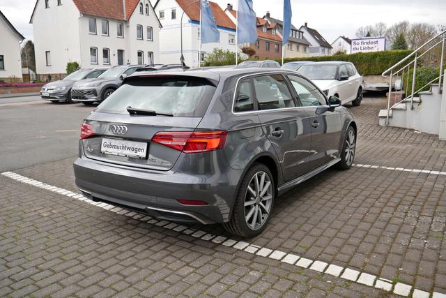 Audi A3 Sportback 40 e-tron S-Line Matrix Kamera ACC 
