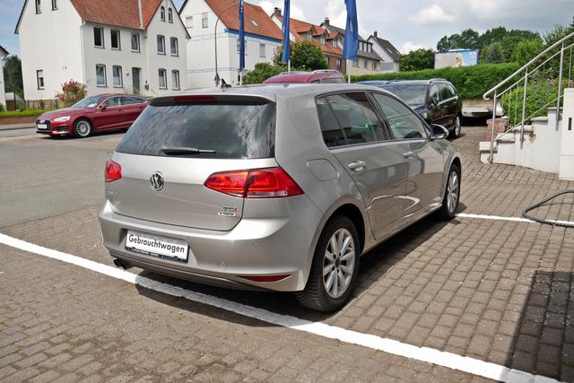 Volkswagen Golf VII 1.4 TSI Lounge Standhzng. App-Connect Climatronic 