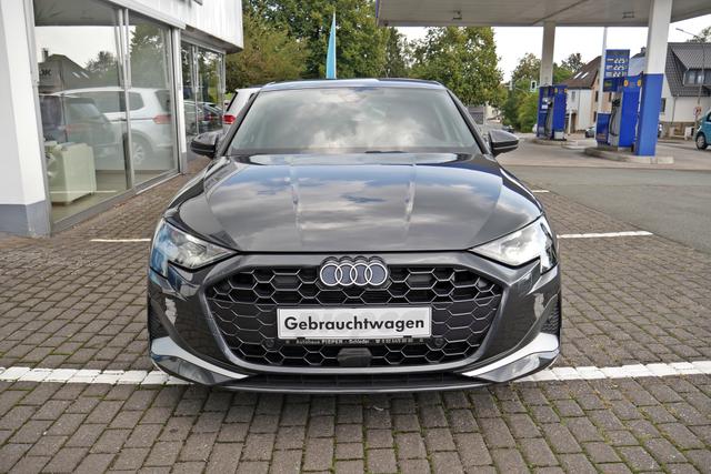Audi A3 Sportback 1.5 TFSI Advanced S-Tronic Navi App PDC LED SHZ 