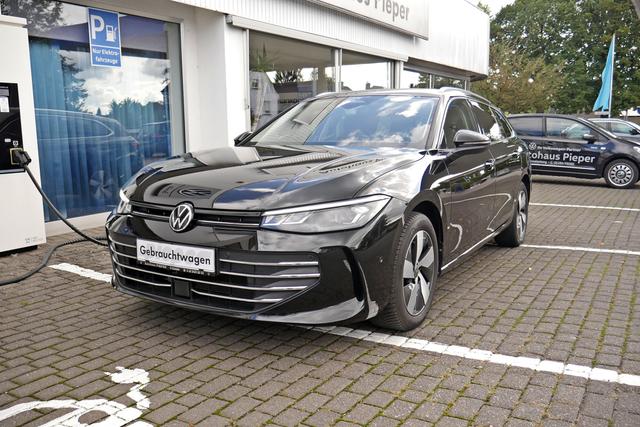 Volkswagen Passat Variant 1.5 eTSI Business Navi Kamera App Alcantara 