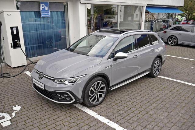 Volkswagen Golf Variant VIII Alltrack 2.0 TDI 4M AHK Pano Standhzng. H&K 