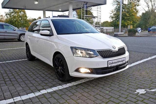 Skoda Fabia Combi 1.0 TSI Style Tempomat Bluetooth PDC SHZ 