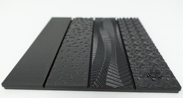 Glätten von 3D Kunststoffteilen - Test Parts Kunststoffoberflächen Oberflächenglätten mit AMT postpro Anlagen . Schnelle Lieferung in Top Qualität 