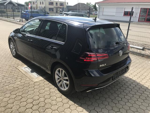 Volkswagen Golf VII 1.5 TSI ACT BlueMotion Comfortline 