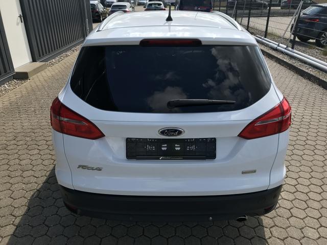 Ford Focus Turnier 1.5 EcoBoost Titanium 