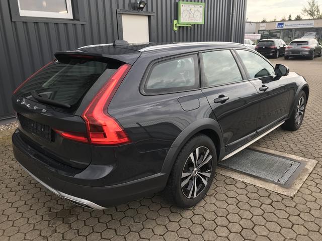 Volvo V90 Cross Country V 90 D4 AWD Pro 