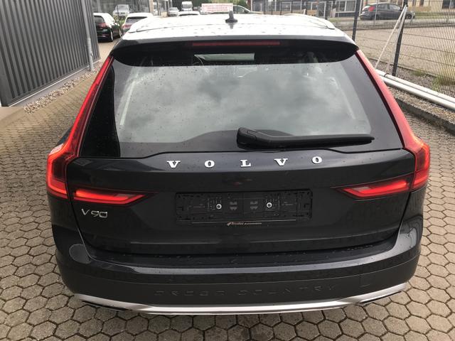 Volvo V90 Cross Country V 90 D4 AWD Pro 
