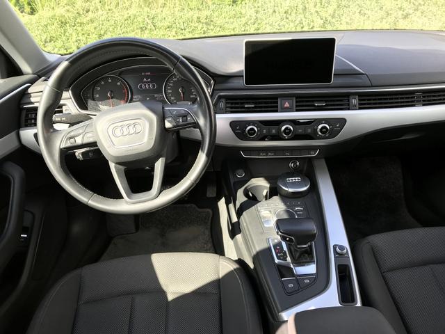 Audi A4 Avant 1.4 TFSI S Line Exterieur / Allwetter 