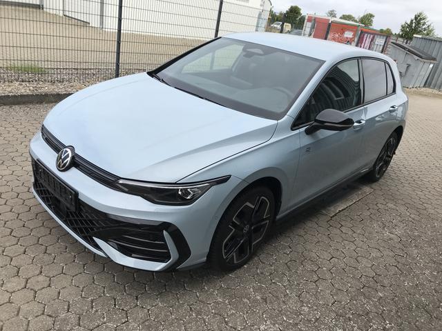 Volkswagen Golf - VIII 1.5 TSI R-Line Limited LED-PLUS+KEYLESS+KAMERA