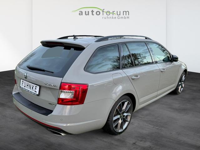 Skoda Octavia Combi 2.0 TSI RS 