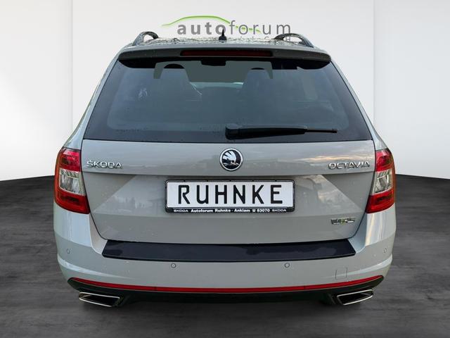 Skoda Octavia Combi 2.0 TSI RS 