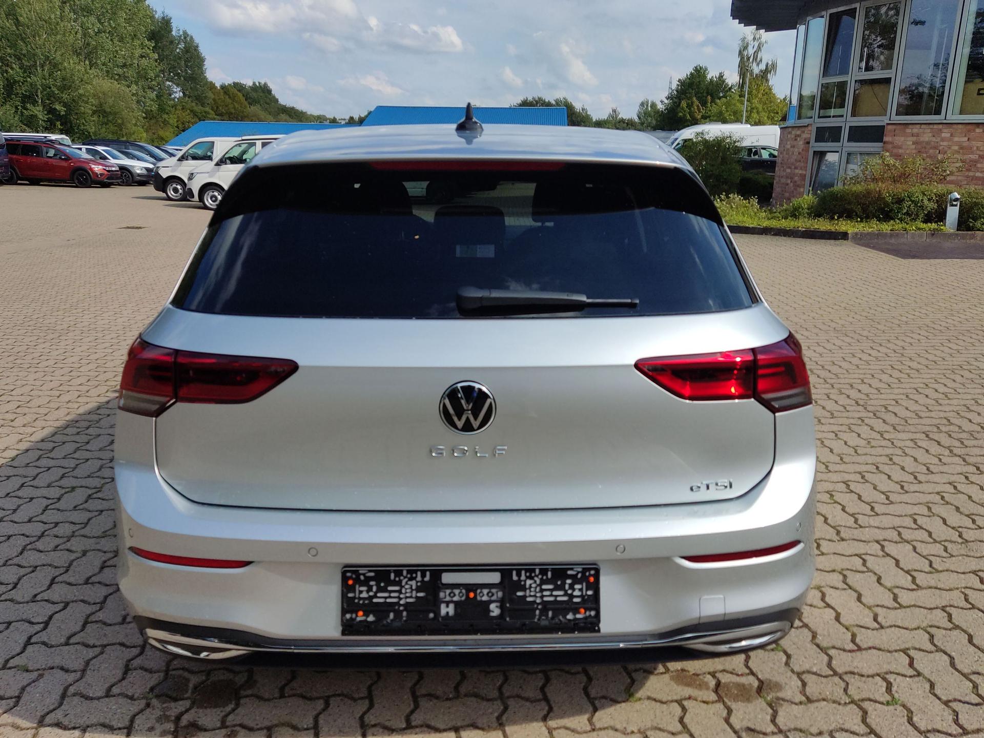 Volkswagen / Golf /  /  /  / 