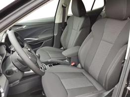 Skoda Fabia Top Selection DSG+5J GARANTIE+KAMERA+KESSY+LED 