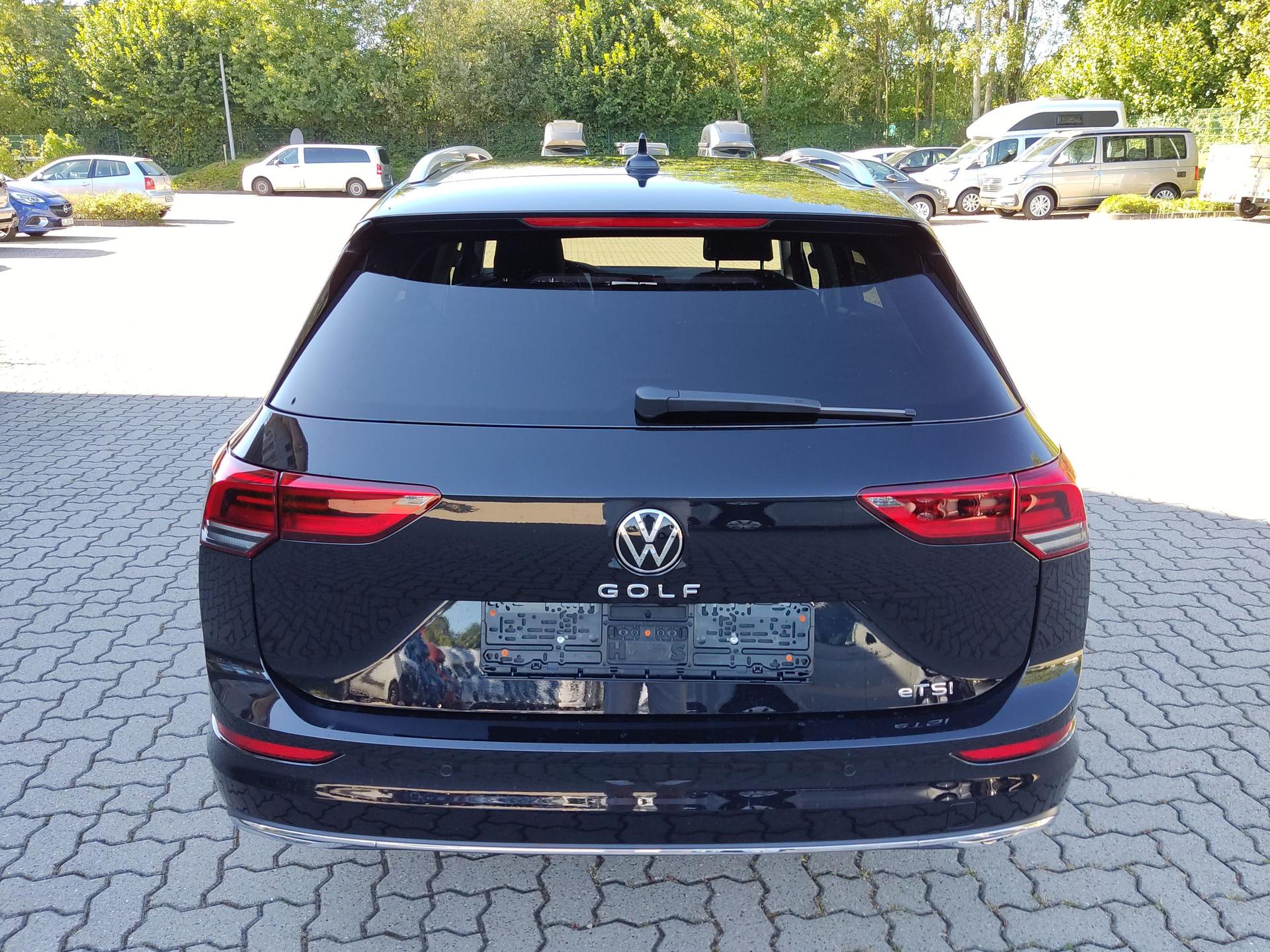 Volkswagen / Golf Variant /  /  /  / 