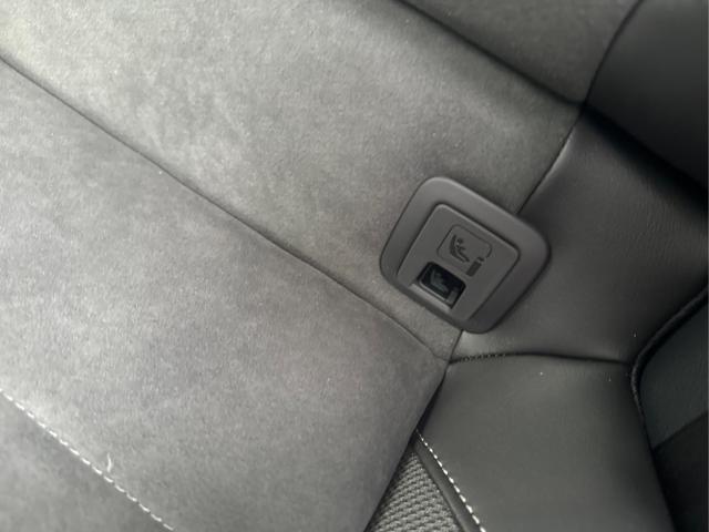 Volkswagen / T-Roc / / / / TRAVEL ASSIT+ACC+SHZ+PDC+KAMERA