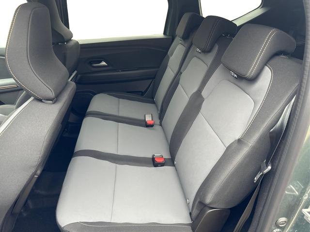 Dacia / Jogger / Orange / / / 7-SITZER+LED+SHZ+ALU+KAMERA+DAB