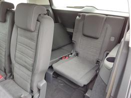 Volkswagen Touran Comfortline Edition 2.0 TDI / 7 Sitze+LED+KAMERA+EL. HECKKL. 