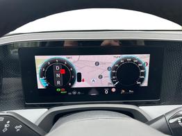 Volkswagen Passat Variant Business DSG+AHK+MASSAGE+NAVI+ACC+KAMERA+LED+17" ALU 