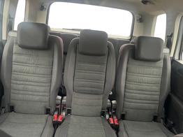 Volkswagen Touran Highline 2.0 TDI DSG / 7 Sitze+ACC+PDC+SHZ+EL. HECKKL. 