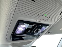 Volkswagen Passat Variant Elegance DSG+NAVI+MATRIX+MASSAGE+ACC+KAMERA 