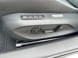 Volkswagen Passat Variant Elegance DSG+NAVI+MATRIX+MASSAGE+ACC+KAMERA 