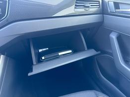 Volkswagen Polo LIFE KAMERA PARK ASSIST+ ACC+PDC 