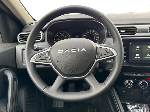 Dacia / Duster / / / / SHZ+NAVI+ KAMERA, Beispielbilder