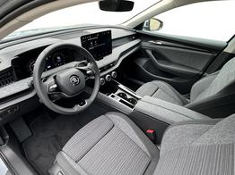 Skoda Superb Combi Selection DSG+NAVI+EL. HECKKL.+KESSY+SHZ V+H 