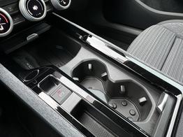 Skoda Superb Combi Selection DSG+NAVI+EL. HECKKL.+KESSY+SHZ V+H 