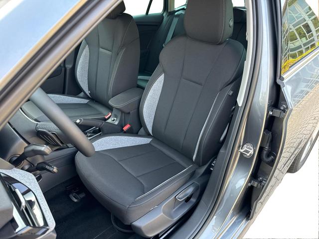 Skoda / Kamiq / Grau / / / FACELIFT+EL HECKKL.+ACC+SHZ+LED, Beispielbilder, ggf. teilweise mit Sonderausstattung