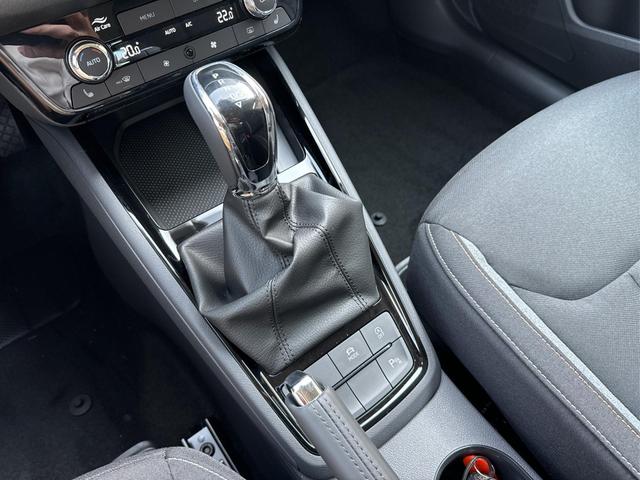 Skoda / Kamiq / Grau / / / FACELIFT+EL HECKKL.+ACC+SHZ+LED, Beispielbilder, ggf. teilweise mit Sonderausstattung