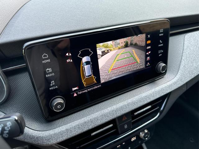 Skoda / Kamiq / Grau / / / FACELIFT+EL HECKKL.+ACC+SHZ+LED, Beispielbilder, ggf. teilweise mit Sonderausstattung