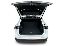 Volkswagen Tiguan Elegance DSG+ACC+eHK+SHZ+KAMERA+MASSAGE+APP+LED PLUS+18" LM 