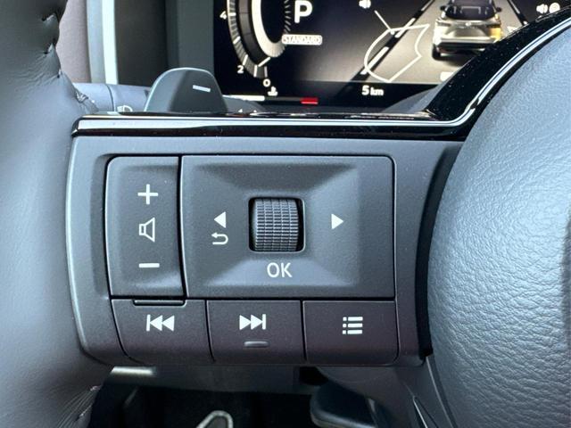 Nissan / Qashqai / Schwarz / / / FACELIFT+360°KAMERA+ACC+PDC+EL. HECKKL. 