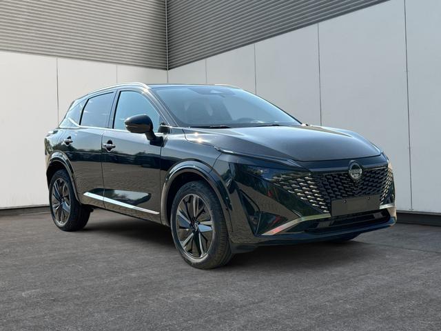 Nissan / Qashqai / Schwarz / / / FACELIFT+360°KAMERA+ACC+PDC+EL. HECKKL. 
