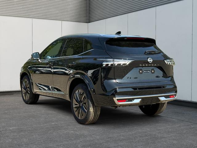 Nissan / Qashqai / Schwarz / / / FACELIFT+360°KAMERA+ACC+PDC+EL. HECKKL. 