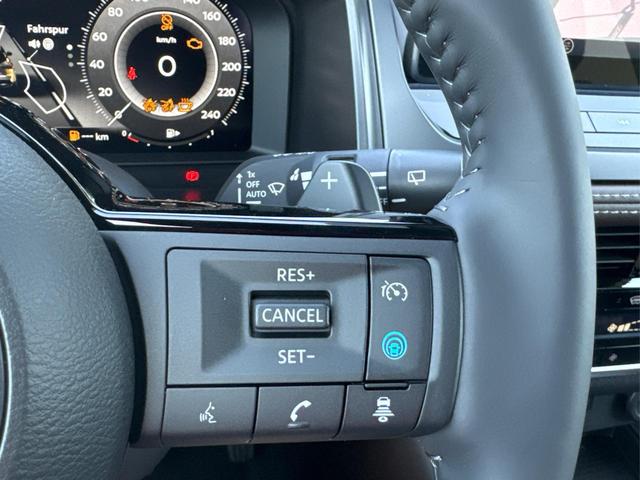 Nissan / Qashqai / Grau / / / FACELIFT+360°KAMERA+ACC+PDC+EL. HECKKL. , Beispielbilder, ggf. teilweise mit Sonderausstattung