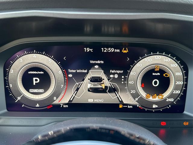 Nissan / Qashqai / Grau / / / FACELIFT+360°KAMERA+ACC+PDC+EL. HECKKL. , Beispielbilder, ggf. teilweise mit Sonderausstattung