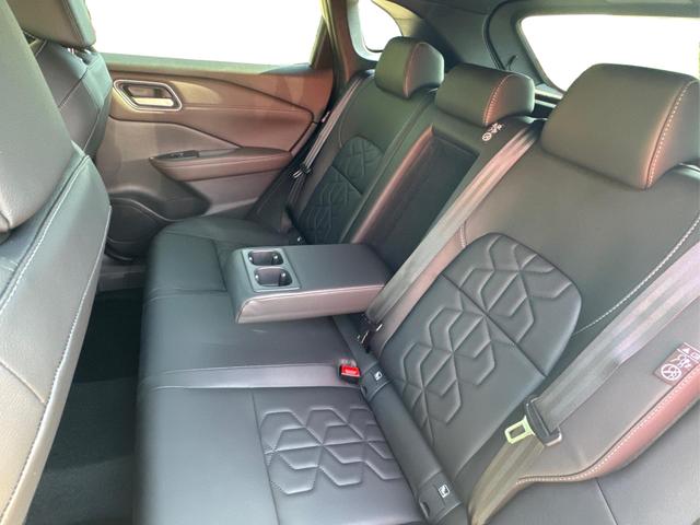 Nissan / Qashqai / Grau / / / FACELIFT+360°KAMERA+ACC+PDC+EL. HECKKL. , Beispielbilder, ggf. teilweise mit Sonderausstattung