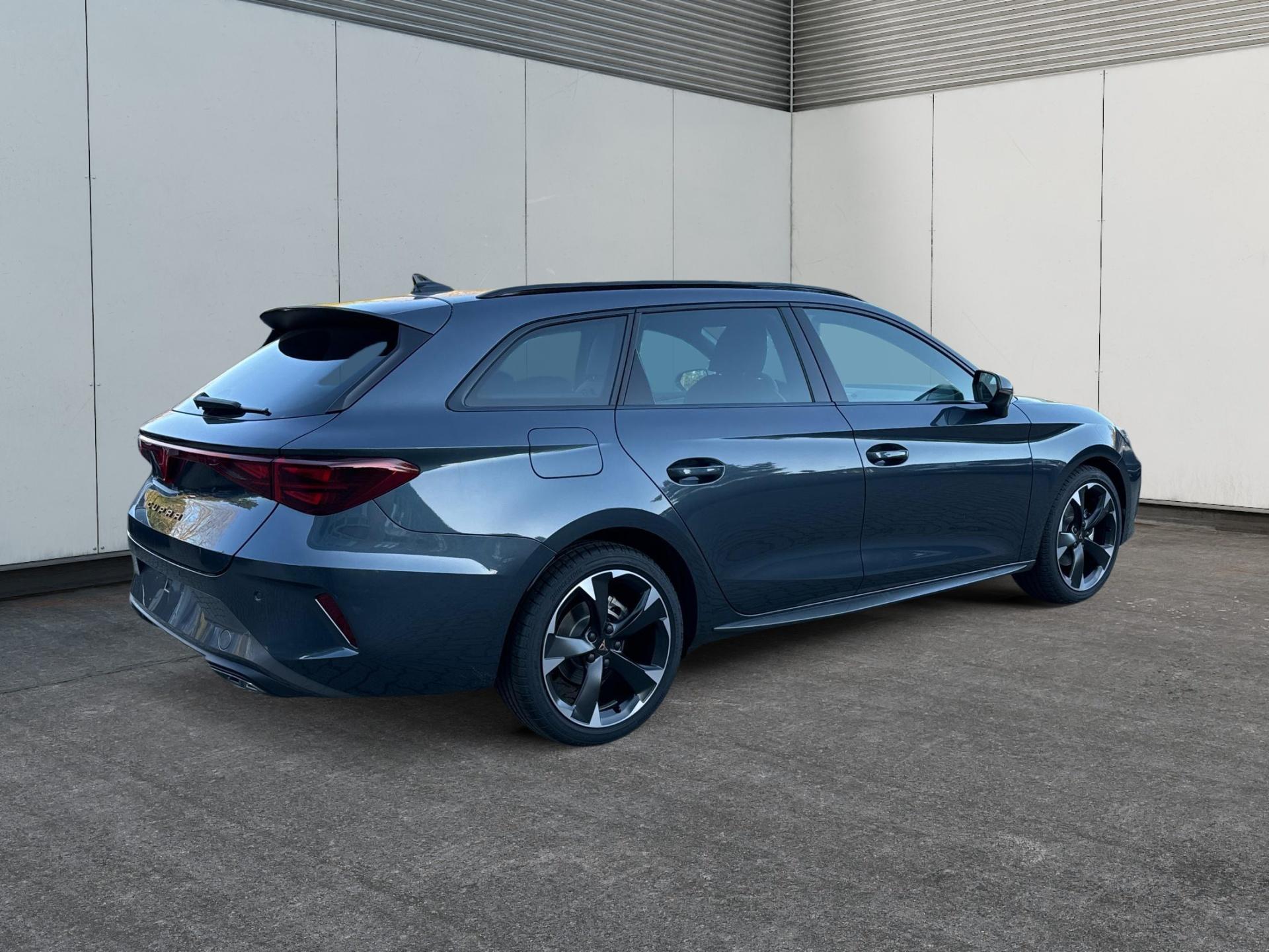 Cupra / Leon Sportstourer / Grau /  /  / ST FACELIFT+KAMERA+EL. HECKKL.+ACC+SHZ