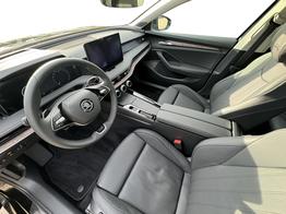 Skoda Superb Combi L&K Laurin & Klement DSG+4WD+ NAVI+CANTON+MATRIX 