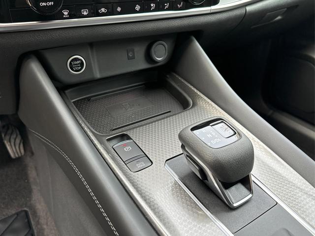 Nissan / Qashqai / Blau / / / FACELIFT+ KAMERA+ ACC+ PDC+ SHZ+ LED , Beispielbilder, ggf. teilweise mit Sonderausstattung