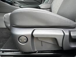 Nissan Qashqai N-CONNECTA FACELIFT+ KAMERA+ ACC+ PDC+ SHZ+ LED 