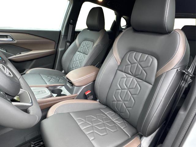 Nissan / Qashqai / Weiß / / / FACELIFT+360°KAMERA+ACC+PDC+EL. HECKKL. , Beispielbilder, ggf. teilweise mit Sonderausstattung