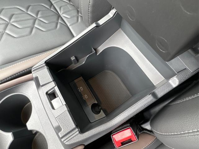 Nissan / Qashqai / Weiß / / / FACELIFT+360°KAMERA+ACC+PDC+EL. HECKKL. , Beispielbilder, ggf. teilweise mit Sonderausstattung