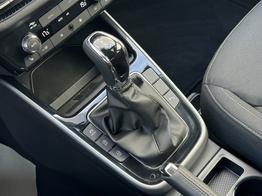 Skoda Fabia Dynamic KAMERA+SHZ+GARANTIE+KESSY+KLIMA+LED+16" LM+SMARTLINK 